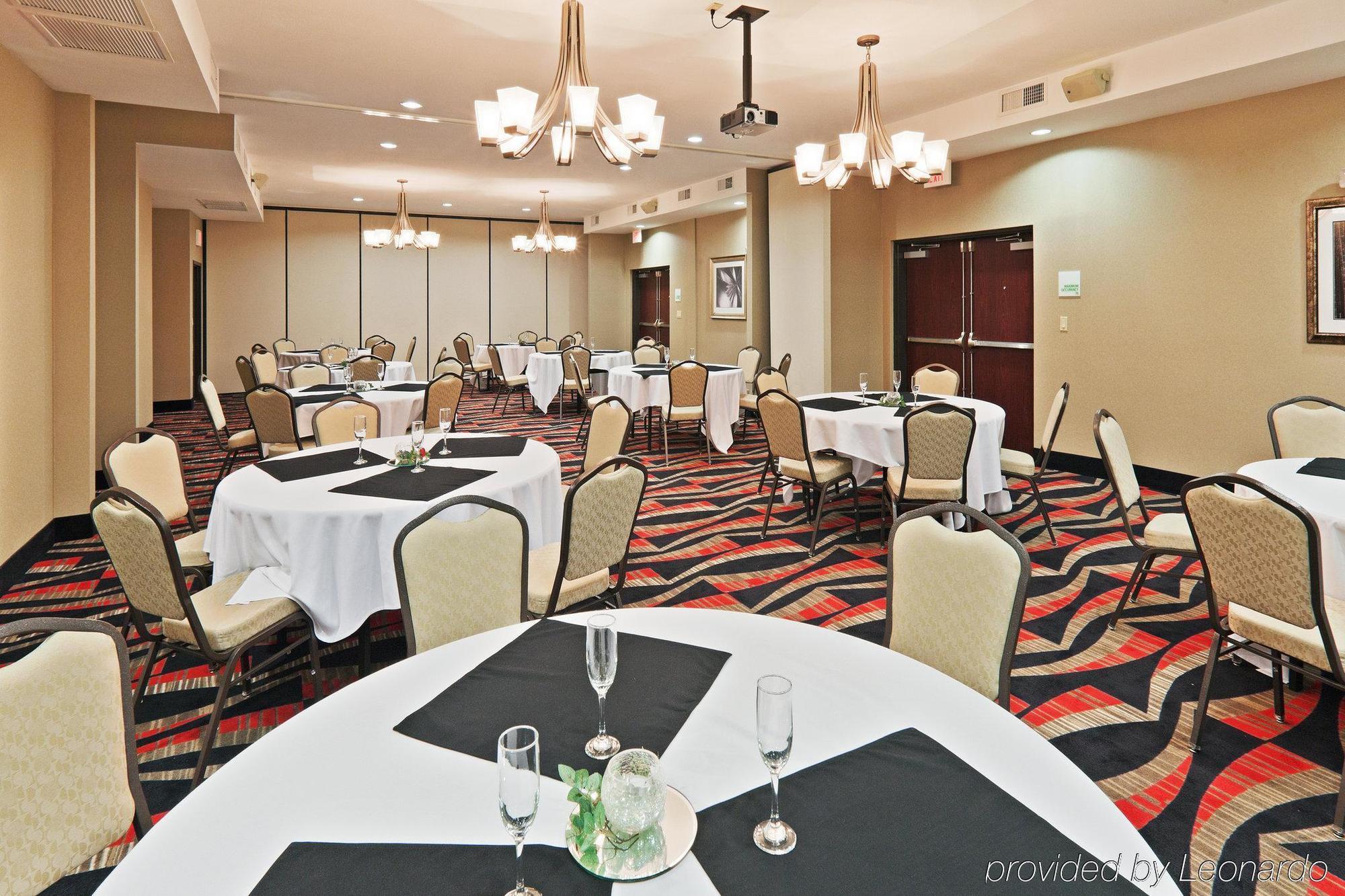 Holiday Inn Oklahoma City Airport By Ihg Экстерьер фото